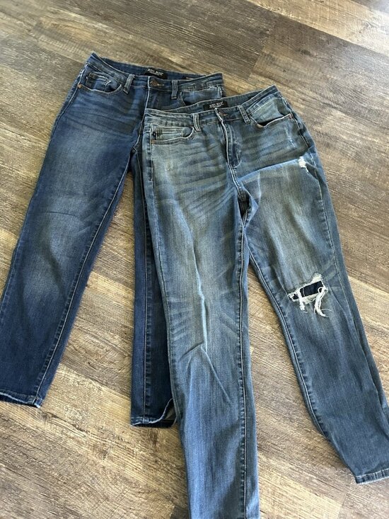 Judy Blue Denim - Lot of 2 Judy Blue Jeans Denim Size 9/29  Relaxed Fit & Boyfriend Fit